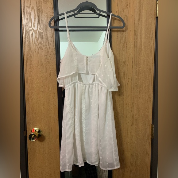 WHITE DRESS — MAURICES - Picture 2 of 2